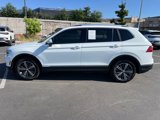 Used 2018 Volkswagen Tiguan SEL image 2