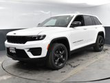 New 2025 Jeep Grand Cherokee Altitude image 2