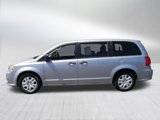 Used 2019 Dodge Grand Caravan SE w/ Rear Park Assist Package image 4
