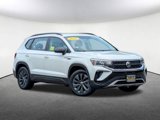 Used 2022 Volkswagen Taos S image 2