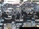Used 2017 Nissan Rogue SV image 5