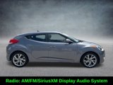 Used 2017 Hyundai Veloster image 4