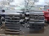 New 2025 Volkswagen Atlas SE image 2