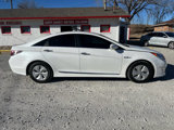 Used 2013 Hyundai Sonata Hybrid image 2