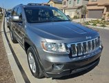 Used 2013 Jeep Grand Cherokee Laredo image 2