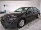 Used 2025 Toyota Camry LE image 3