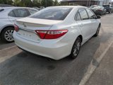 Used 2016 Toyota Camry SE image 2