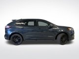 Used 2022 Ford Edge ST-Line w/ Class II Trailer Tow Package image 2