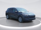 Used 2022 Ford Escape SE w/ Cold Weather Package image 2