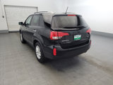 Used 2015 Kia Sorento LX image 5