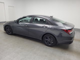 Used 2022 Hyundai Elantra SEL image 3