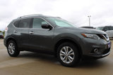 Used 2014 Nissan Rogue SV image 3