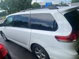 Used 2014 Toyota Sienna LE image 4