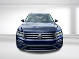 Certified 2022 Volkswagen Tiguan SE image 2