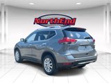 Used 2017 Nissan Rogue SV image 5