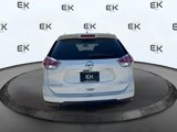 Used 2016 Nissan Rogue SV image 4