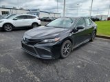 Used 2024 Toyota Camry SE image 6