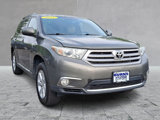 Used 2011 Toyota Highlander 4WD image 2