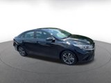 Used 2024 Kia Forte LXS image 2