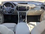 Used 2019 Volkswagen Atlas SE w/ Towing Package image 2