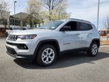 New 2025 Jeep Compass Latitude image 3