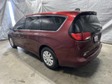 Used 2020 Chrysler Voyager L image 4
