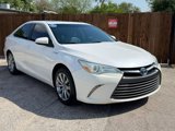 Used 2015 Toyota Camry XLE w/ Moonroof Package image 3