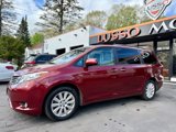 Used 2017 Toyota Sienna XLE Premium image 2