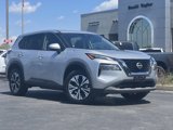 Used 2023 Nissan Rogue SV image 2