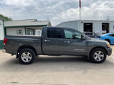 Used 2006 Nissan Titan SE image 2