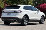 Used 2023 Lincoln Nautilus AWD image 4