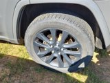 Used 2019 Jeep Grand Cherokee Altitude image 5