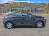 Used 2021 Hyundai Kona SE w/ Cargo Package image 2