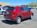 Used 2022 Chevrolet Trax LT w/ LT Convenience Package image 3