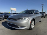 Used 2016 Chrysler 200 Limited image 3