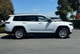 Used 2023 Jeep Grand Cherokee L Laredo image 3