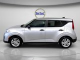 Used 2020 Kia Soul LX image 2