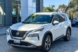 Used 2021 Nissan Rogue SV image 3