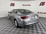 Used 2016 Chrysler 200 Limited w/ Convenience Group image 4