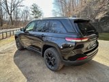 New 2025 Jeep Grand Cherokee Altitude image 3