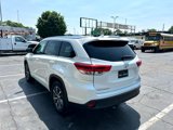 Used 2018 Toyota Highlander XLE image 6