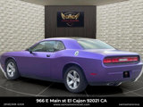 Used 2014 Dodge Challenger SXT image 4