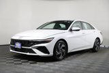 Used 2024 Hyundai Elantra SEL w/ Convenience Package image 2