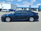 Used 2020 Toyota Camry LE image 2