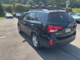 Used 2015 Kia Sorento LX image 5