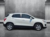 Used 2016 Chevrolet Trax LT w/ LT Convenience Package image 4