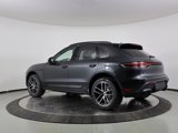 Used 2024 Porsche Macan image 3