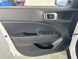 Used 2024 Hyundai Venue SEL image 5