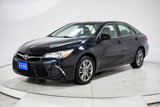 Used 2017 Toyota Camry SE image 3