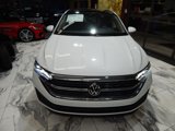 Used 2024 Volkswagen Jetta SE image 3